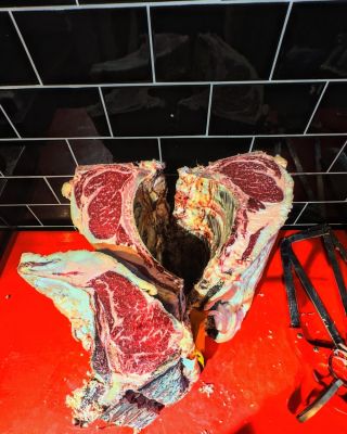 Dry Aged Fridge, No.1 WORLDWIDE